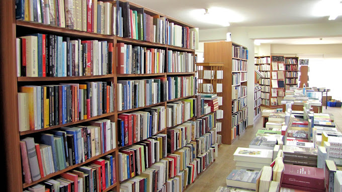 Parga Bookstore image 1