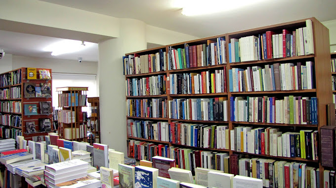 Parga Bookstore image 2